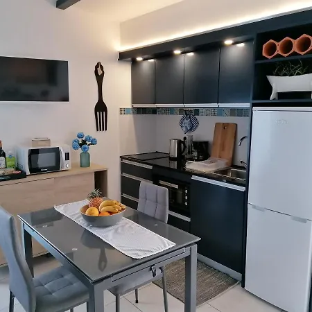 Cantinho Do Ilheu * Понта-Делгада